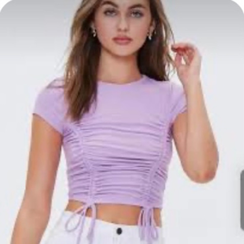 Forever 21 cropped ruch lilac shirt size medium
